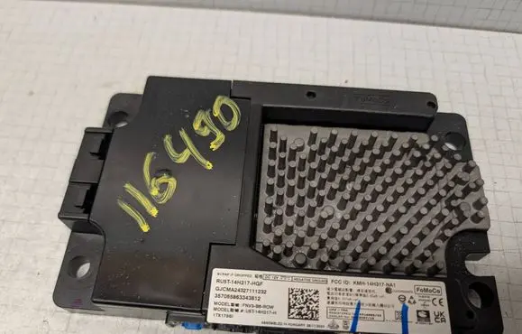 Volkswagen Transporter - Caravelle T7 Video control module RU5T14H317HGF U5T14H317H 1TX175SI