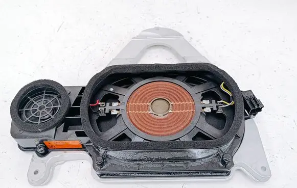 Mercedes-Benz CLA C117 X117 W117 Subwoofer speaker A2048205702 57001307