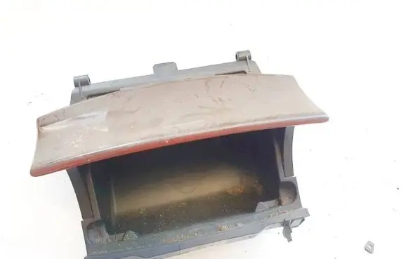 Mercedes-Benz C W203 Car ashtray a2036800852