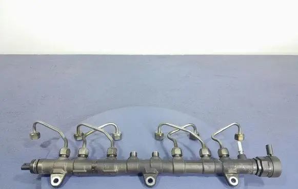 BMW 7 G11 G12 Fuel main line pipe 8599216