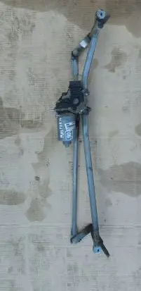 Front wiper linkage and motor