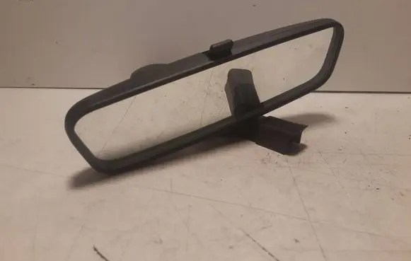 Rear view mirror (interior)