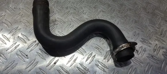 Audi A4 S4 B5 8D Engine coolant pipe/hose