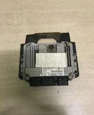 Citroen C4 I Engine control unit/module 9658944880