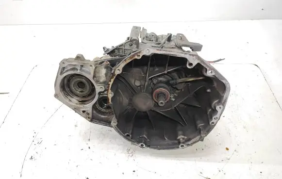 Manual 6 speed gearbox