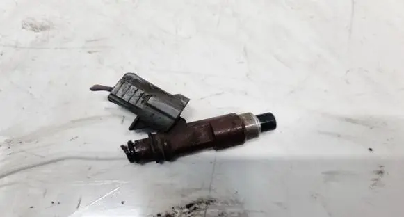 Subaru B9 Tribeca Fuel injector 010062719