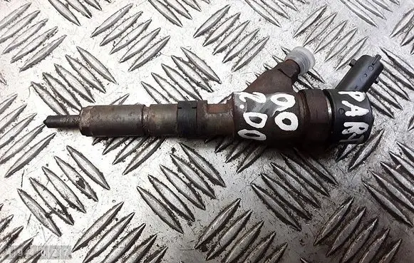 Peugeot Partner Fuel injector 0445110076 9641742880