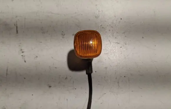 Audi A4 S4 B5 8D Front fender indicator light 4D0949101
