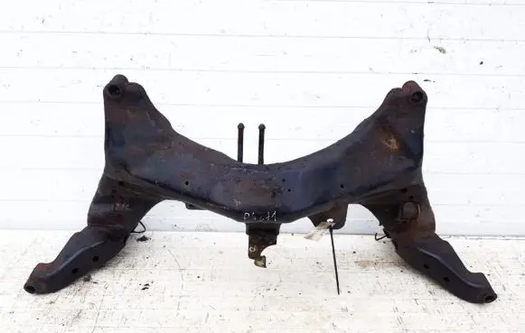 Nissan Almera N16 Front subframe