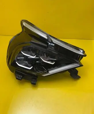 Citroen C4 III e-C4 Headlight/headlamp 9830649280