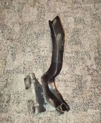 Nissan Qashqai+2 Engine bonnet/hood hinges ES03 Z11G