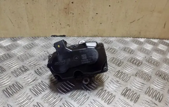 Nissan X-Trail T32 EGR valve H8201061904 147101478R