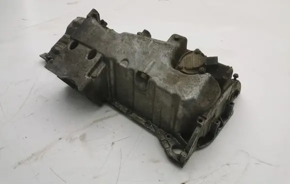 Oil sump