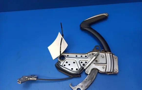Honda Civic Handbrake/parking brake lever assembly 08Z02