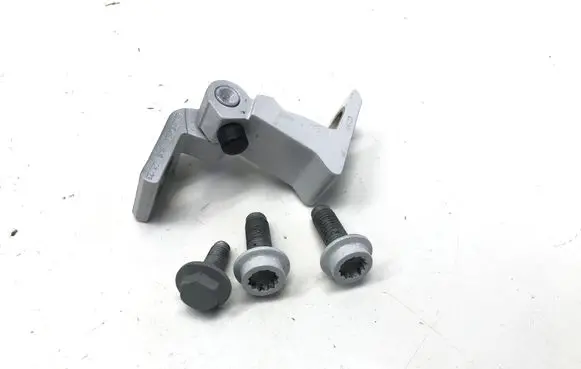 Skoda Kodiaq Rear door lower hinge 8X0831404E 8X4833406A