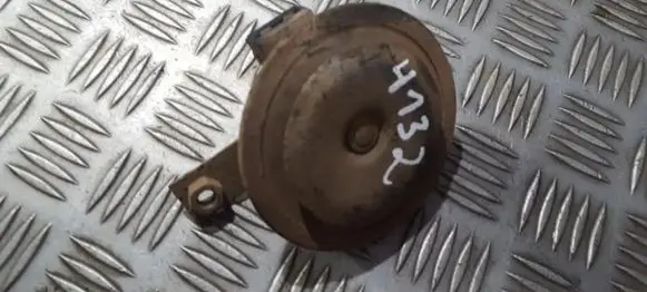Volkswagen Golf III Horn signal