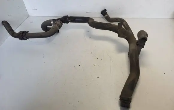BMW 5 E60 E61 Engine coolant pipe/hose PA66GF30
