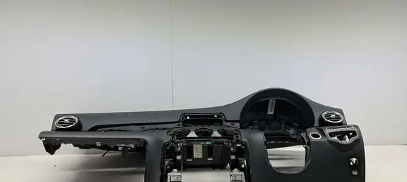 Mercedes-Benz GLC C253 Dashboard 