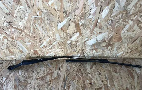 Mercedes-Benz A W177 Windshield/front glass wiper blade 000075920