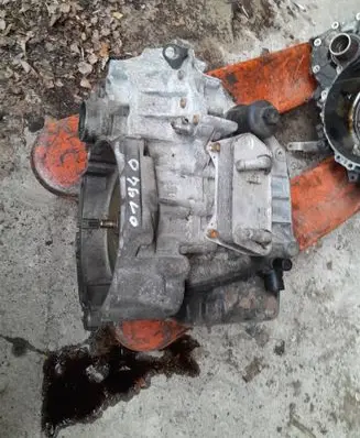 Volkswagen Caddy Automatic gearbox 02E301103