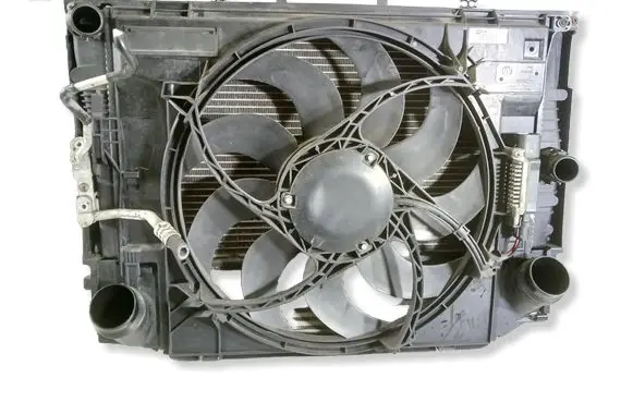 BMW 1 F20 F21 Radiator set 8507400 41401341