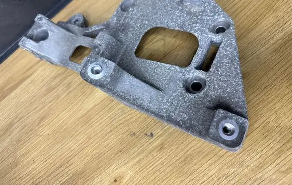 Skoda Octavia Mk2 (1Z) Generator/alternator bracket 06F903143F
