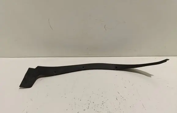 Rear arch trim