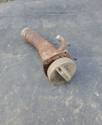 Suzuki Vitara (ET/TA) Fuel tank filler neck pipe 