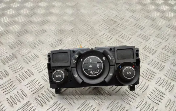 Peugeot 5008 Climate control unit 96738323XT
