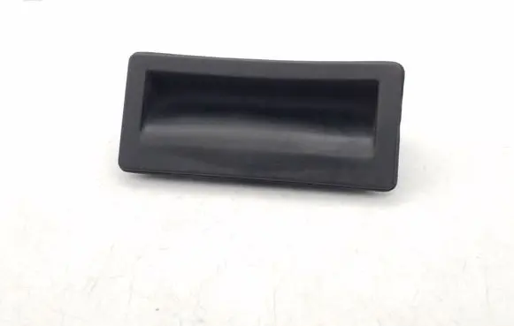 Tailgate opening switch