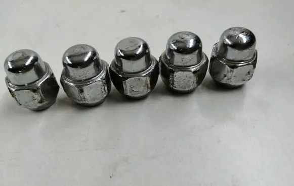 Nuts/bolts
