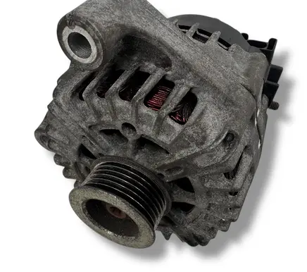 BMW 3 E90 E91 Generator/alternator 7802261