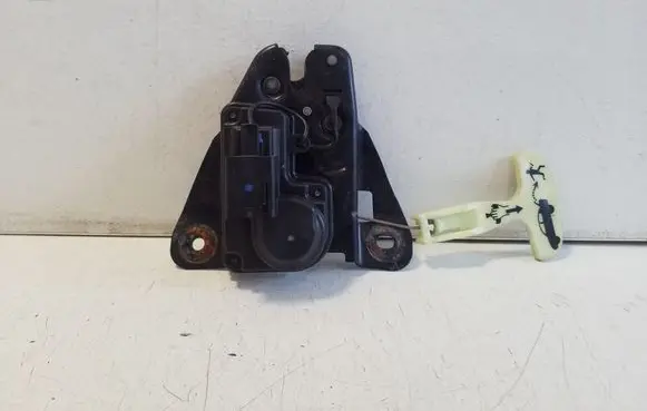 Maserati Ghibli Tailgate/trunk/boot lock/catch/latch 