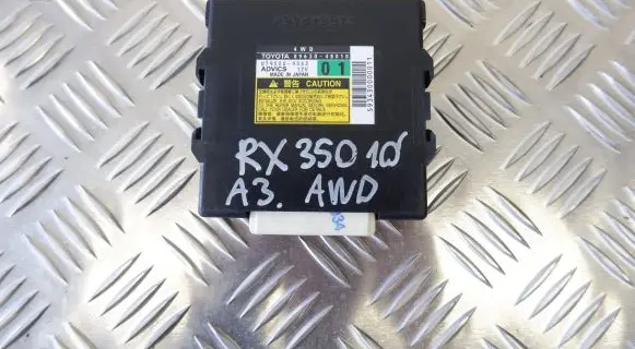 Lexus RX III Transfer box differential control unit 8963048010