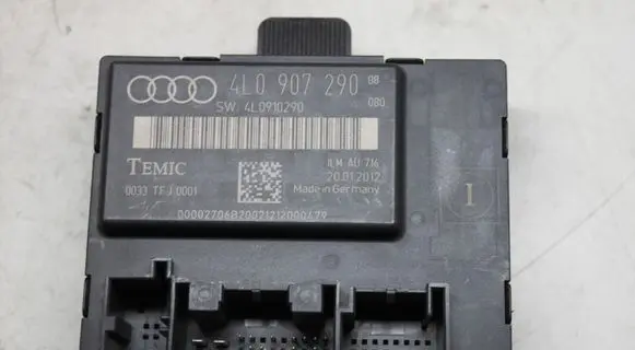 Audi Q7 4L Door control unit/module 4L0907290