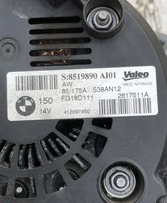 BMW 3 F30 F35 F31 Generator/alternator 8519890 2617511A