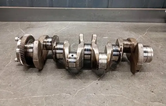 Mercedes-Benz E W211 Crankshaft a65125