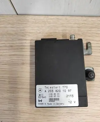 Mercedes-Benz E W211 Auxiliary heating control unit/module A2038201097