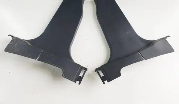 (B) pillar trim (bottom)