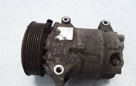 Renault Scenic II - Grand scenic II Air conditioning (A/C) compressor (pump) 8200678499