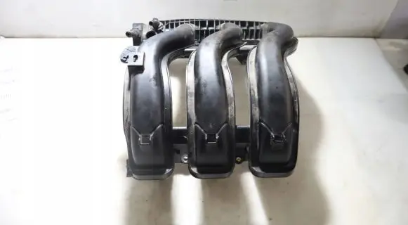 Peugeot 2008 I Intake manifold