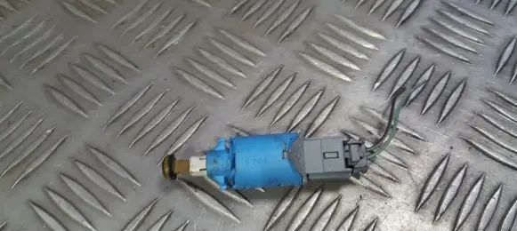 Brake pedal sensor switch