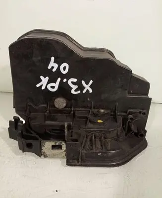 BMW X3 E83 Front door lock