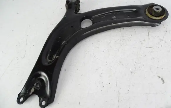 Volkswagen Tiguan Front lower control arm/wishbone 3Q0407153D