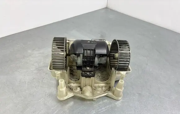 Mercedes-Benz S W221 Heater fan/blower U5731001