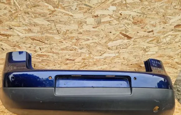 Volkswagen Golf V Rear bumper 1K6807421
