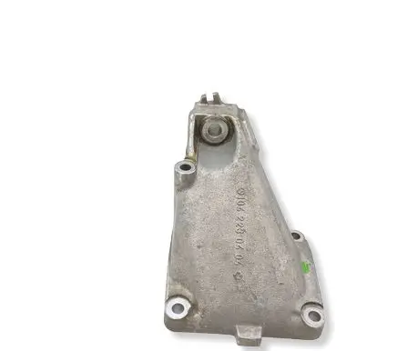 Mercedes-Benz 300 SL-24 Engine mounting bracket 1042230404