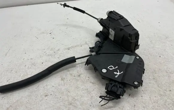 Land Rover Range Rover Sport L494 Front door lock DK62203A29TF