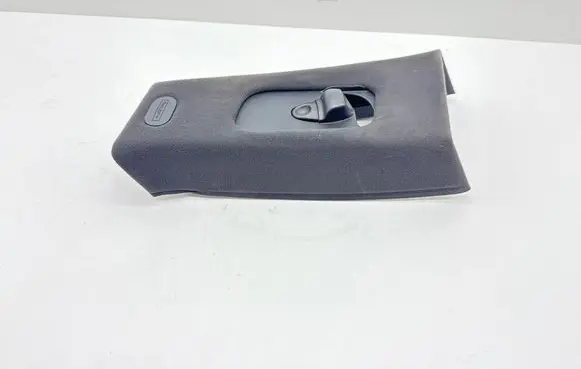 Maserati Ghibli (B) pillar trim (top) 06700890850