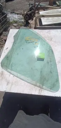 Citroen Xsara Picasso Front door window glass four-door 43434343